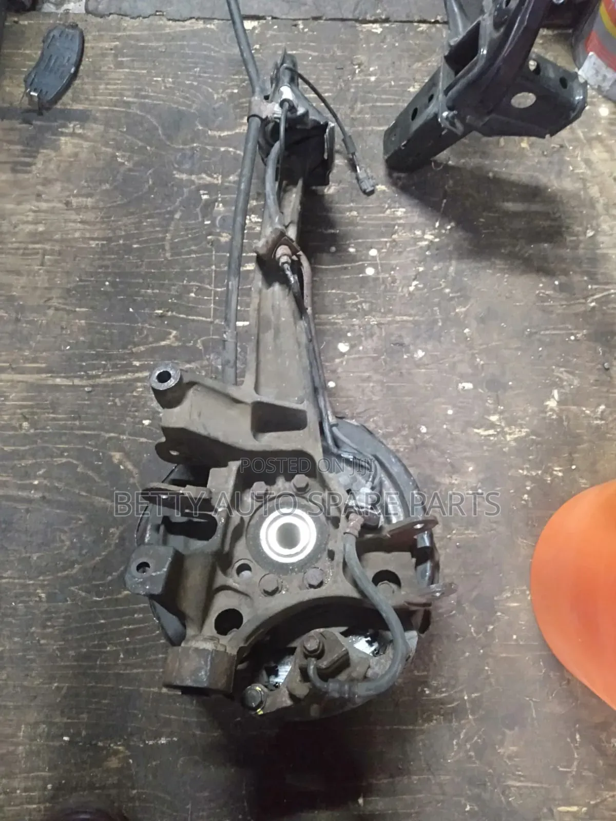 Subaru BH5 Rear Complete Hub