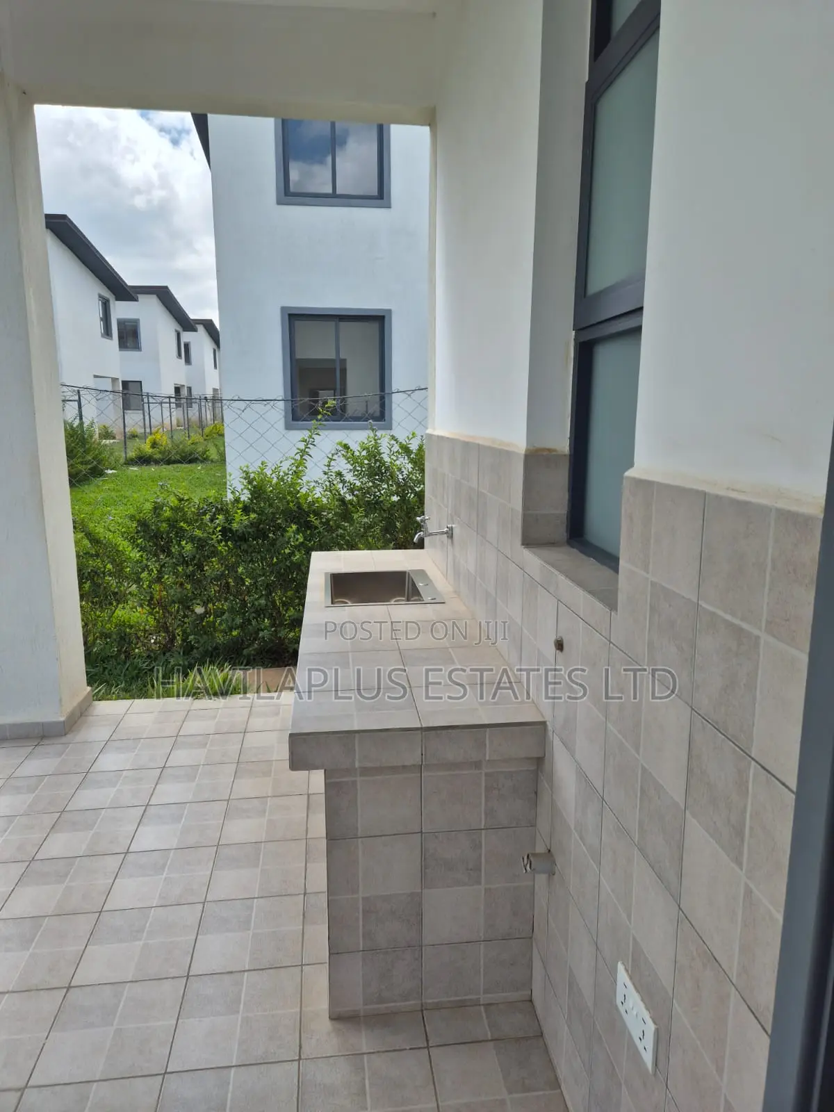 4bdrm Townhouse / Terrace in Rongai Next To, Maasai Lodge for rent