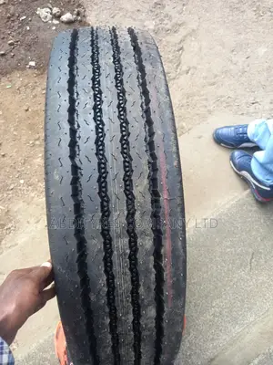 9.5R17.5 Bridgestone