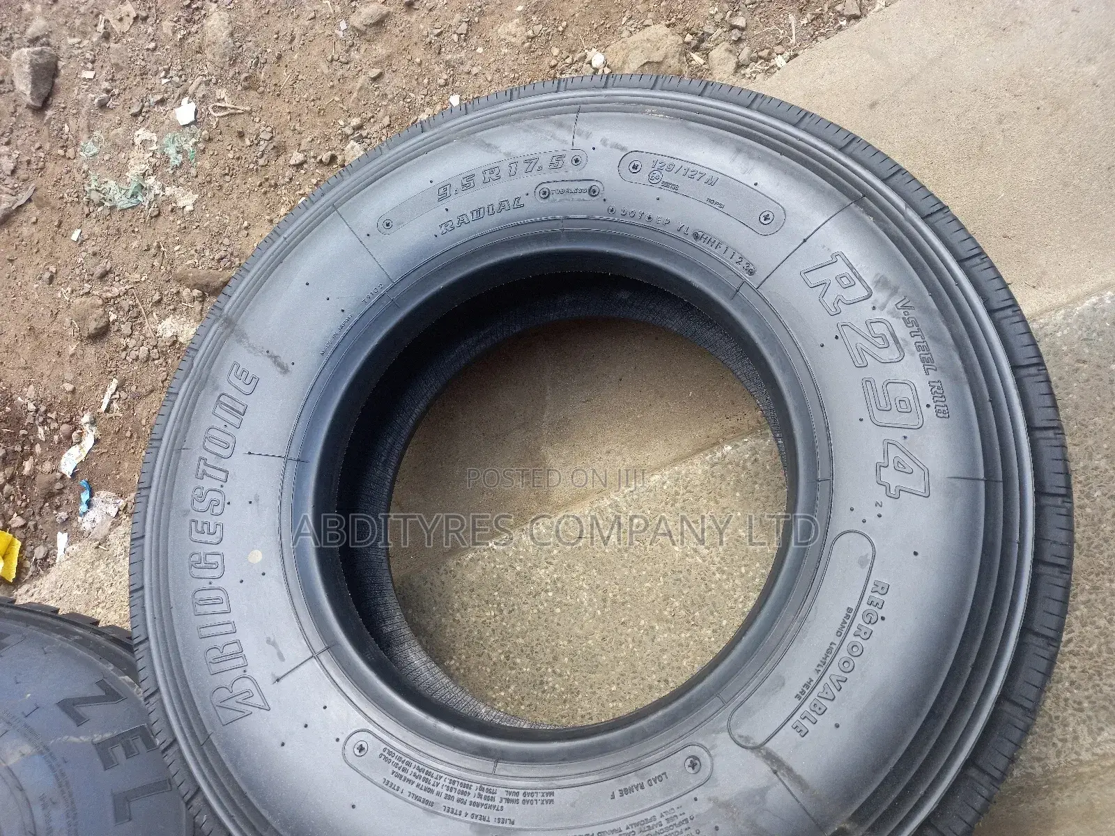 9.5R17.5 Bridgestone