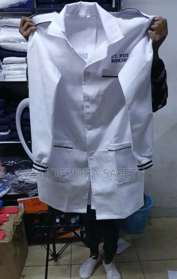 Customized Pipped White Dustcoat - thumbnail 2