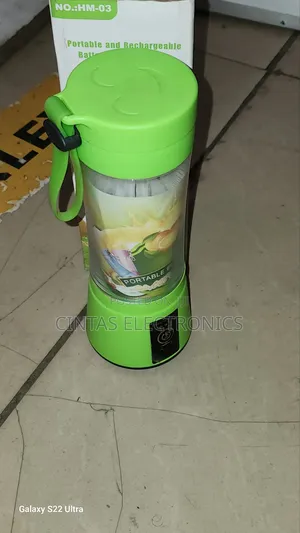 HM-03 Portable and Rechargeable Battery Juice Blender 380ml