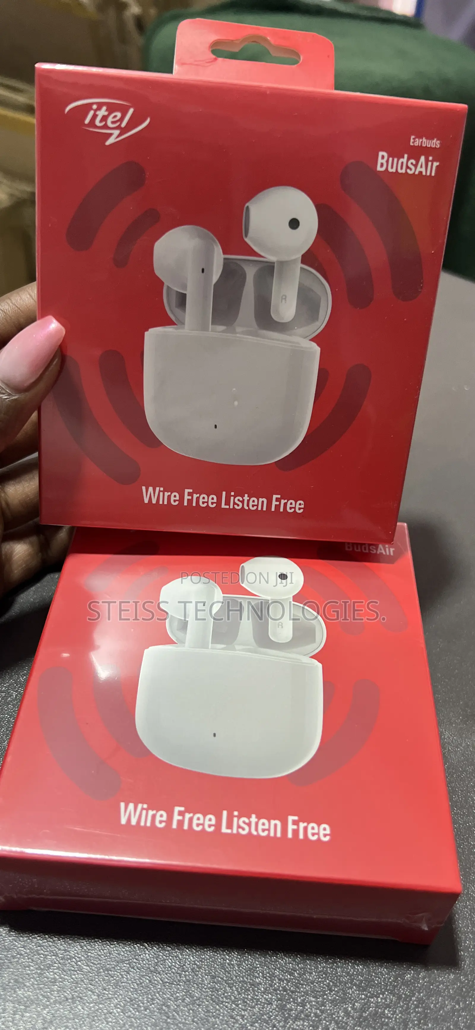 Itel Buds Air Wireless Headsets.