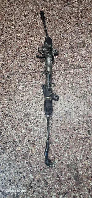 Noah 2003 Steering Rack