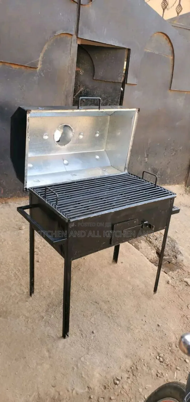 Closed BBQ Grill Charcoal Jiko