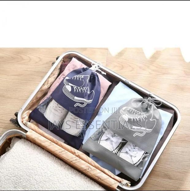 2pc Portable Shoe Storage Bags - thumbnail 2