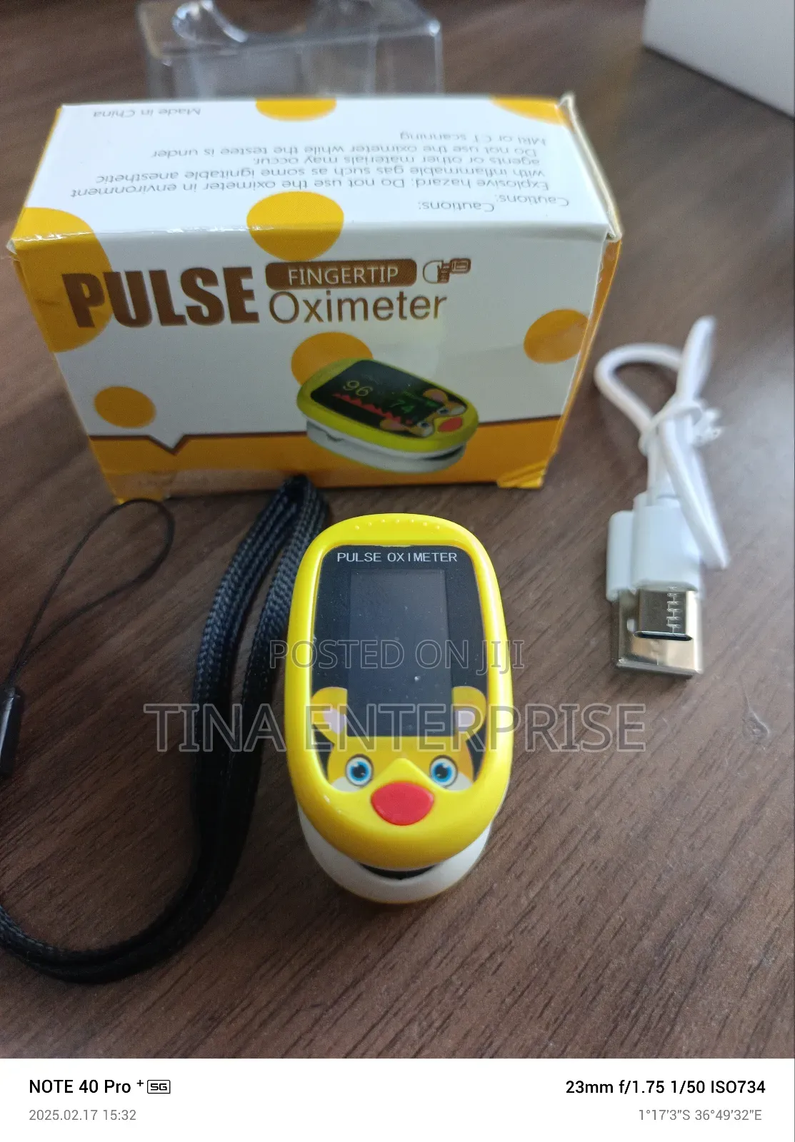 Pulse Oximeter(Paeds) Finger Tip