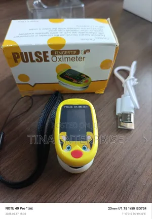 Pulse Oximeter(Paeds) Finger Tip