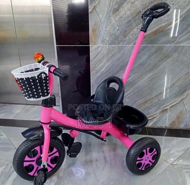 Kids Tricycle With Push Handle - thumbnail 3