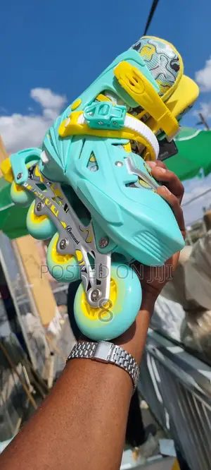 Adjustable Kids’ Inline Skates – Full Set for Beginners