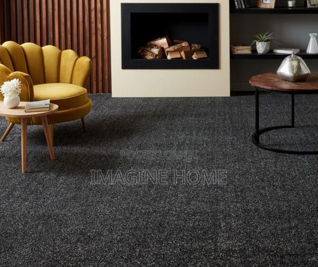 Charcoal Grey Wall to Wall Carpet