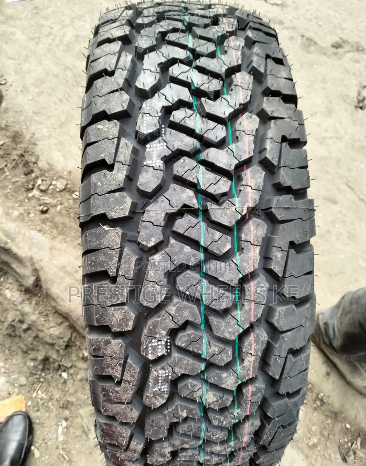 215/75r15 Comforser AT Tires