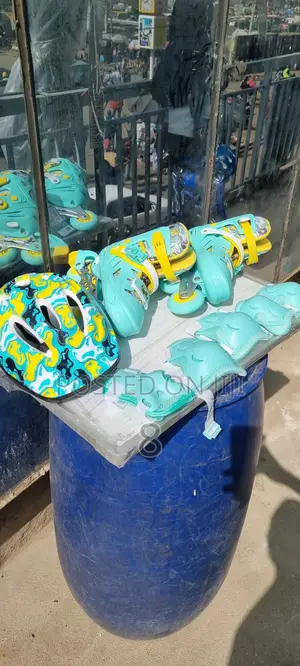 Durable Kids’ Inline Skates – Adjustable With Safety Gear