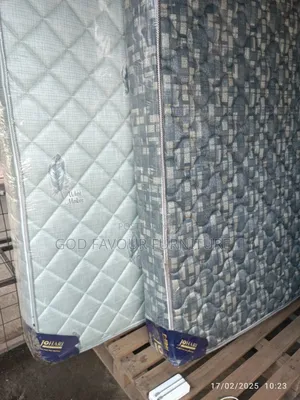 High Quality 5 by 6 Fibre Matress Tf8k