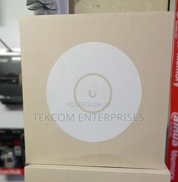 Ubiquiti U7 Pro Access Point // U7-Pro Unifi Wifi - main view