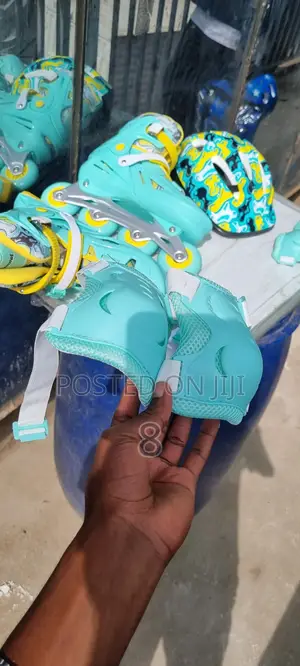Complete Kids’ Inline Skating Set – Shoes and Gear