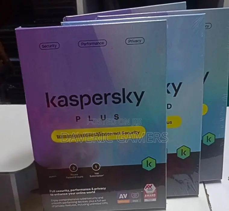 Kaspersky Plus Internet Security 3 Users Antivirus