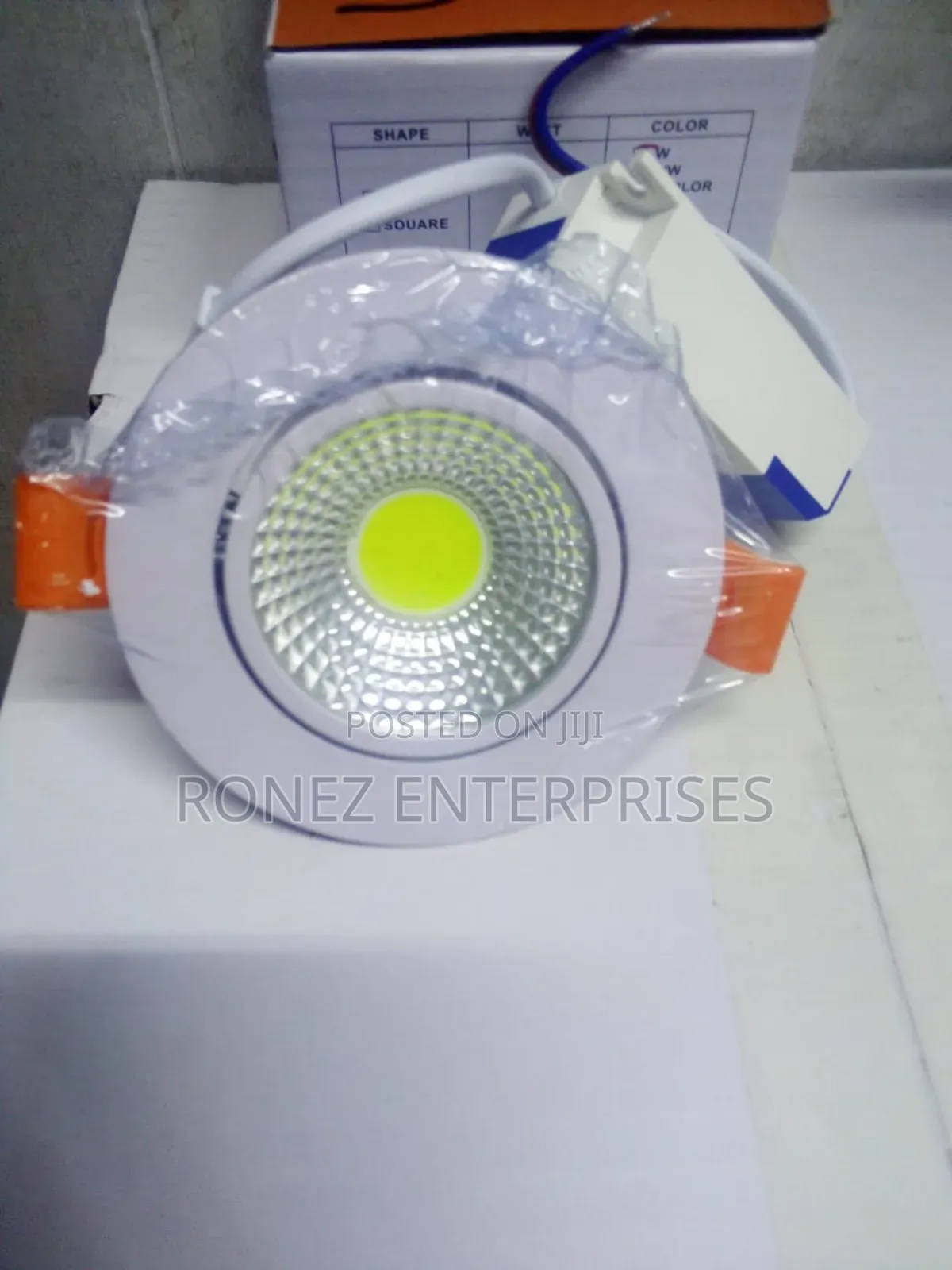 Down Lights 7 Walt's 3 Colour Wxy3z