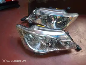 Headlight Fielder 161 Xenon