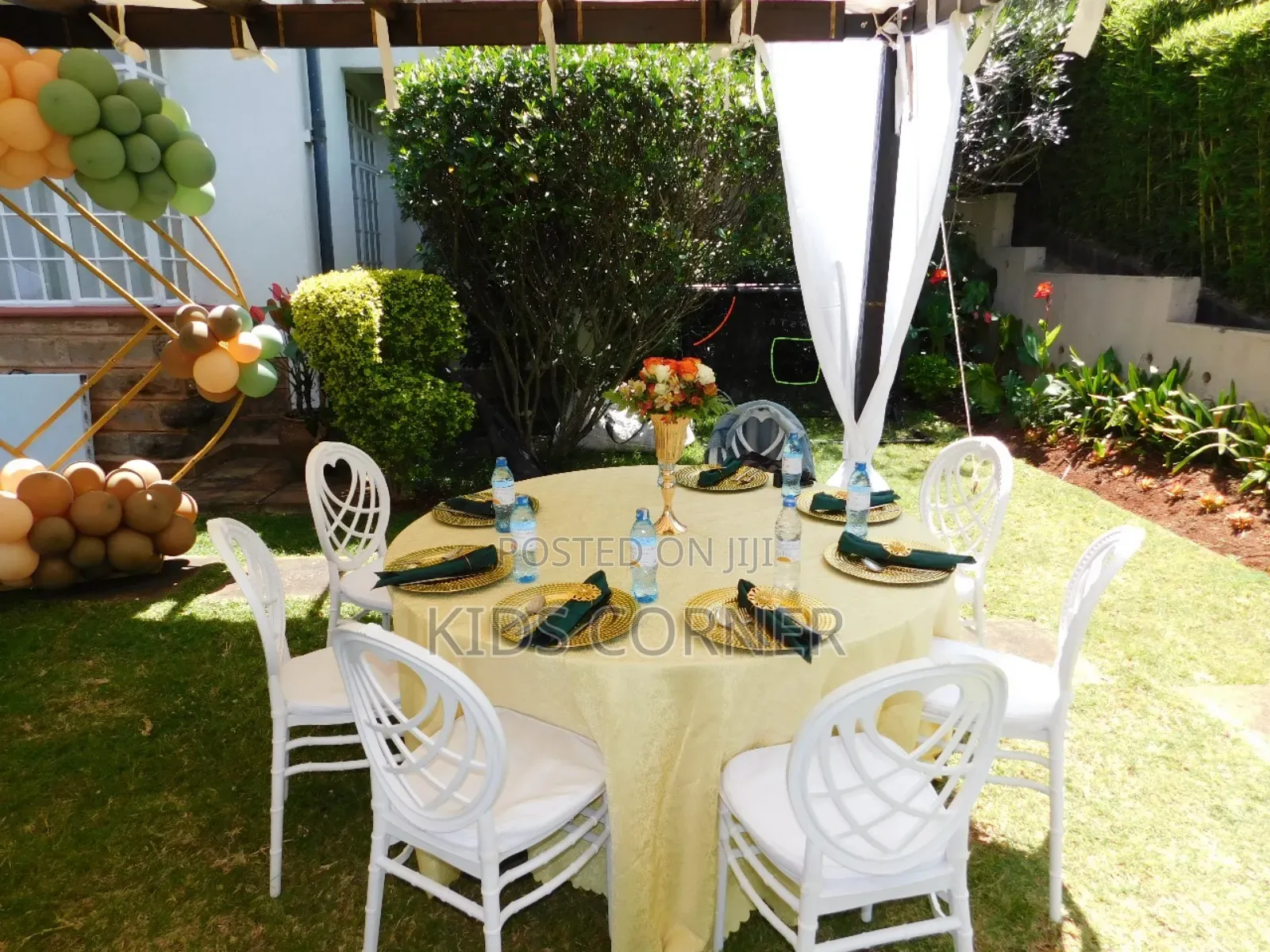 Adults Chiavari Chairs Table Arrangements