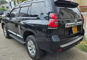Toyota Land Cruiser Prado 2.7 2018 Black