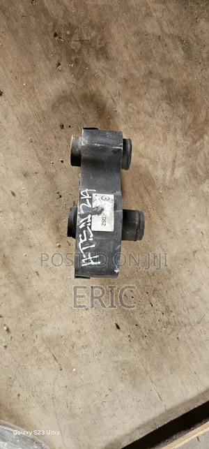 Mazda C X 5 Gearbox Mounting