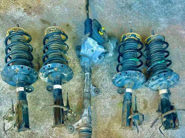Honda Fit 2012 Front Shocks - main view