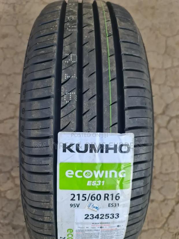 215 /60 R16 KHUMO (New Technology) - main view