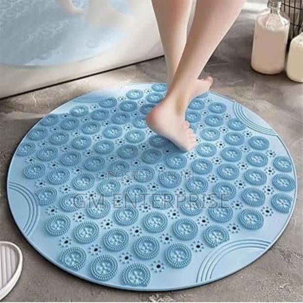 *Round Anti Slip Mat - main view