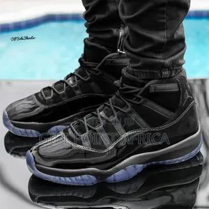 Jordan 11 Black and White Sneakers