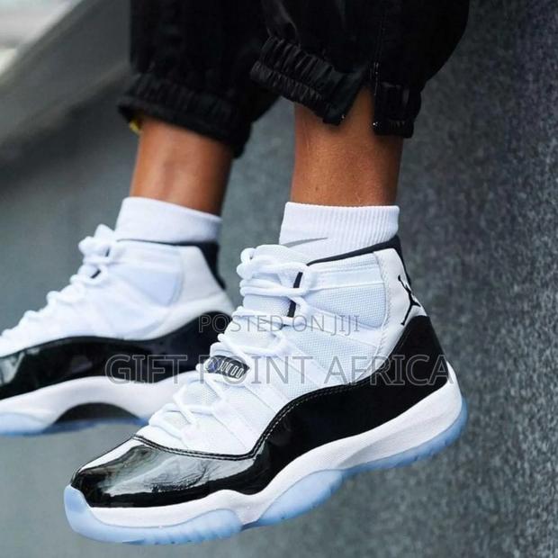 Jordan 11 Black and White Sneakers