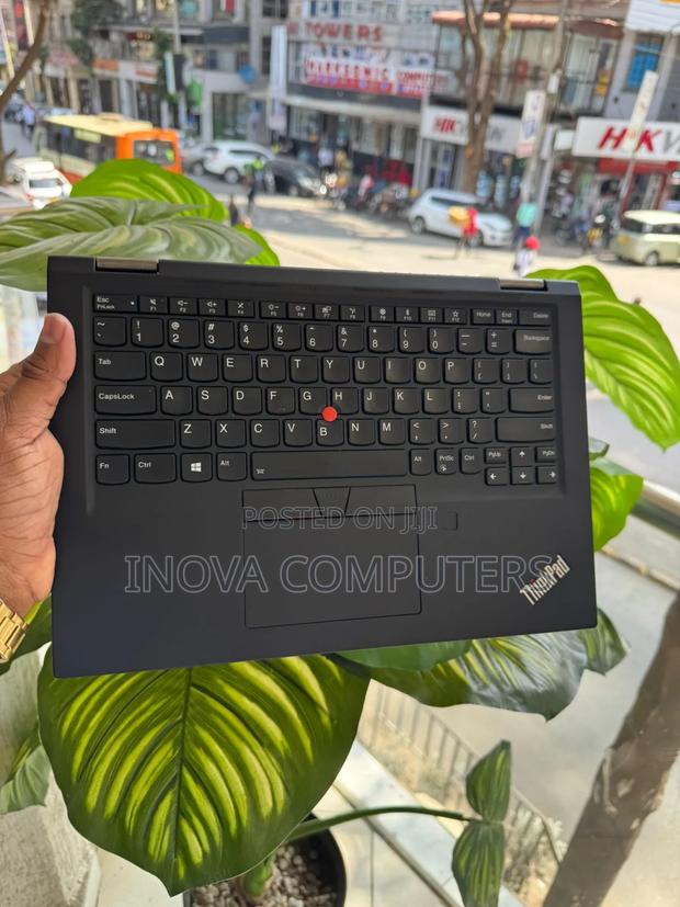 Laptop Lenovo ThinkPad X390 Yoga 8GB Intel Core I5 SSD 256GB