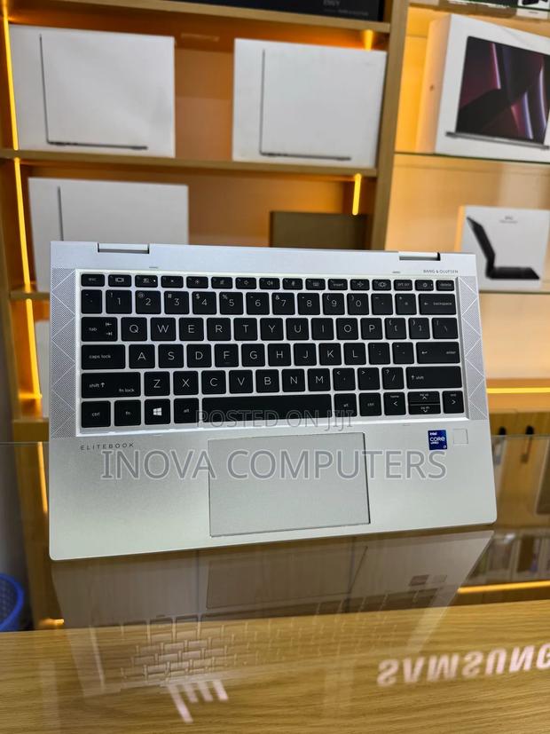 Laptop HP EliteBook 830 G8 16GB Intel Core I7 SSD 512GB - main view