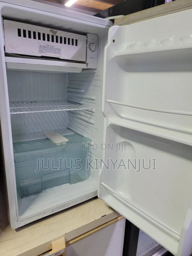95L Counter Top Fridge - thumbnail 3