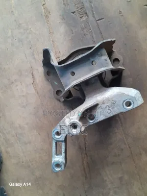 Nissan Note 2014 Gear Mountings