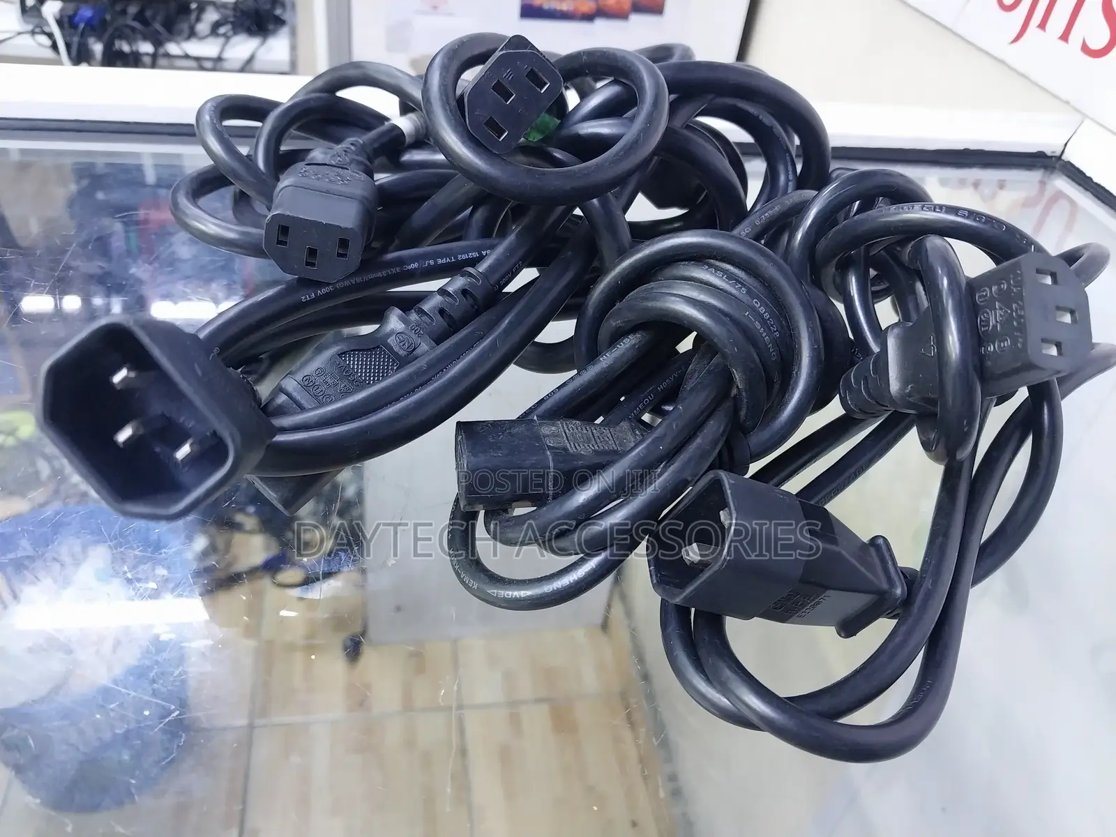 Ex-Uk C14 to C13 Power Cord Male to Female Pdu Power Cable