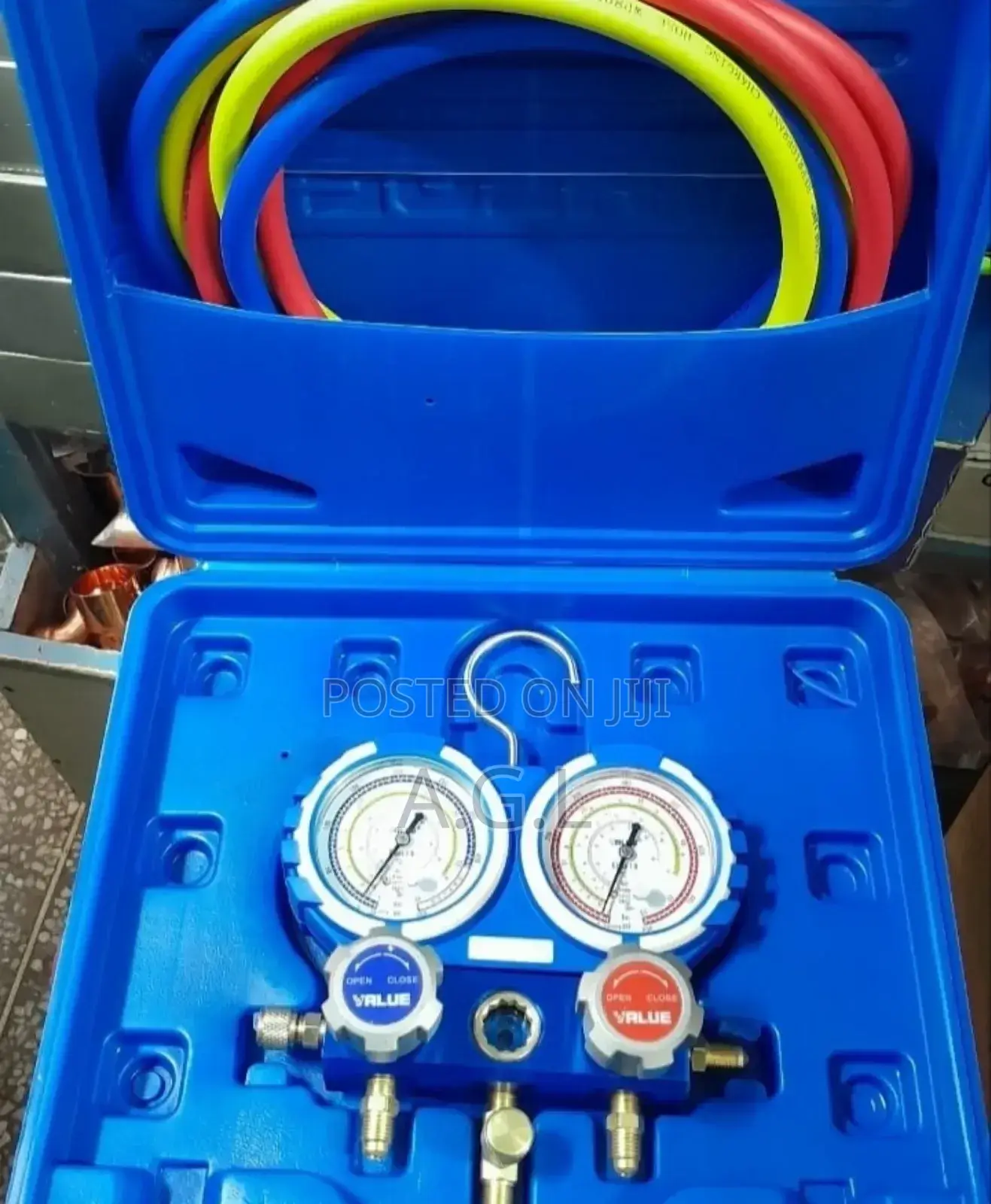 Manifold Gauge