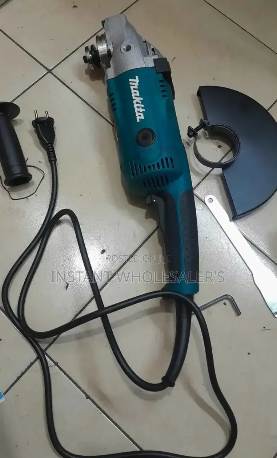 9 Inch Makita Angle Grinders