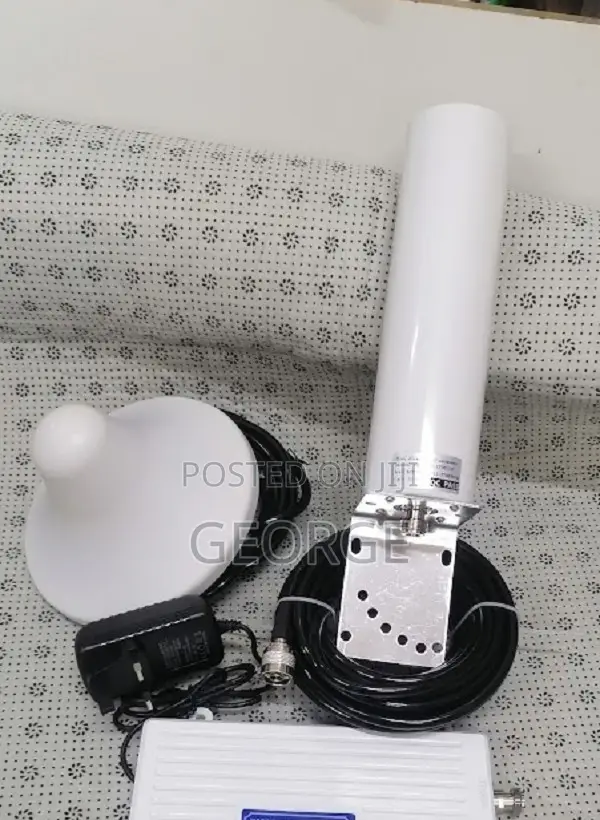 Compact Phone Network GSM Booster 2g 3g 4g
