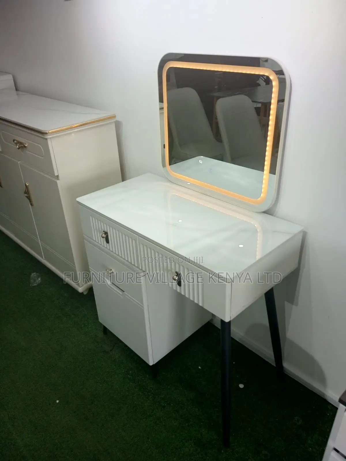 Vanity Modern Bedroom Dressing Table With Drawers