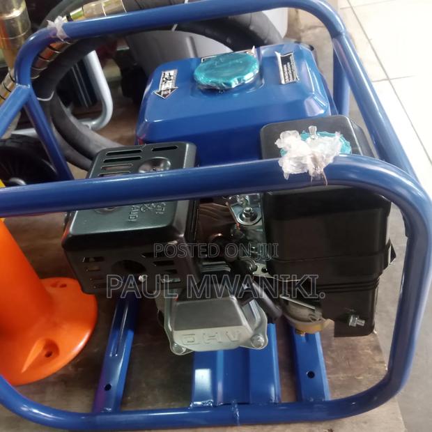 7.5hp Concrete Vibrator - thumbnail 4