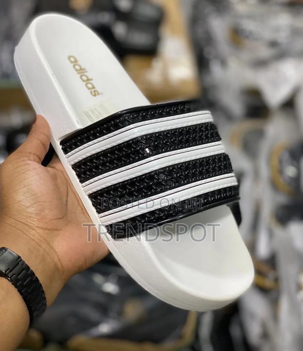 Adidas Slides Sizes (40-44) - thumbnail 3