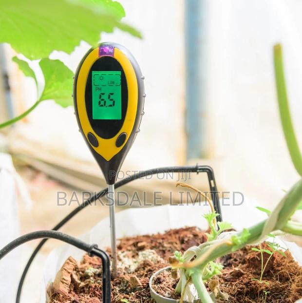 Digital Soil Tester 4 in 1 Moisture PH Temperature Meter - thumbnail 4