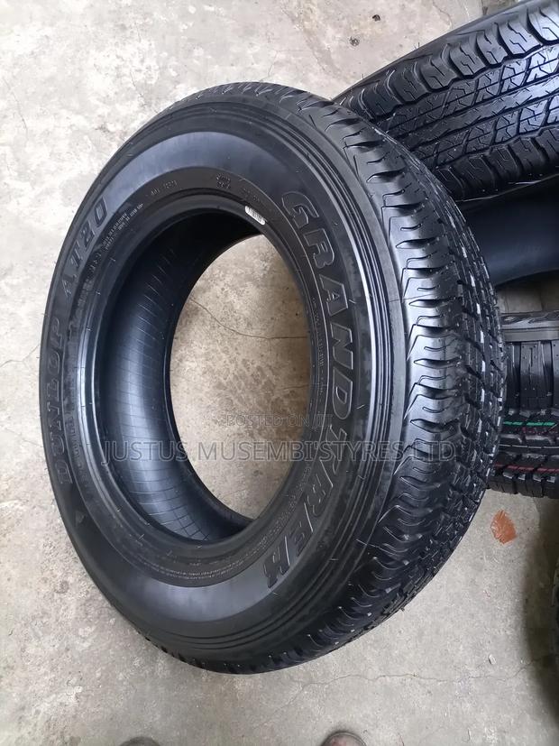 225/70r17 Dunlop Tyres - main view