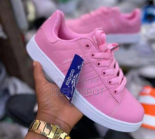 Adidas Sneakers  
Pink - main view