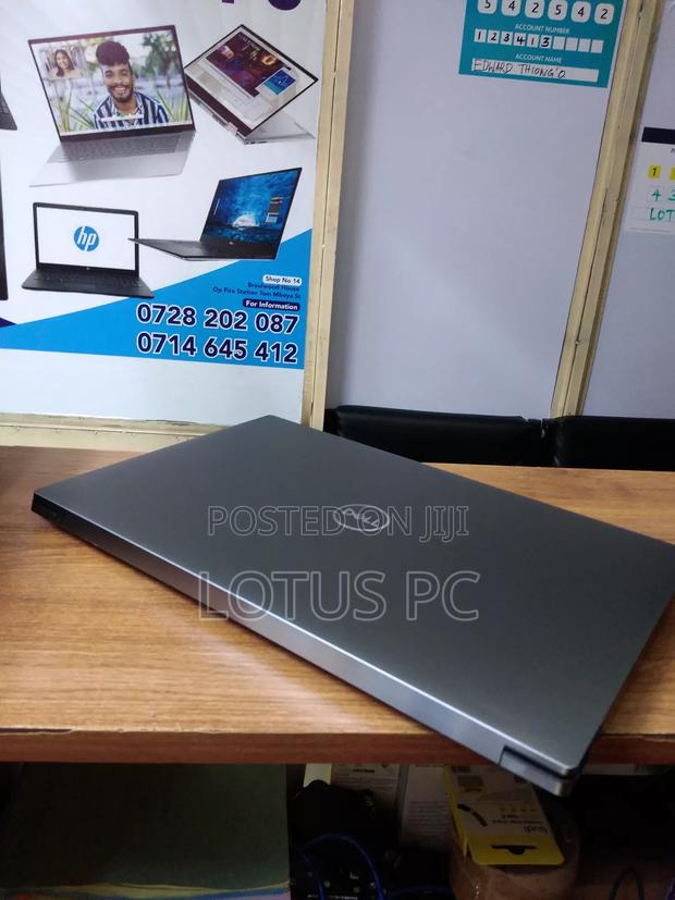 Laptop Dell Precision 5550 32GB Intel Core I9 SSD 512GB - thumbnail 2
