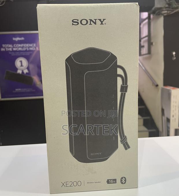 Sony Xe200 - main view