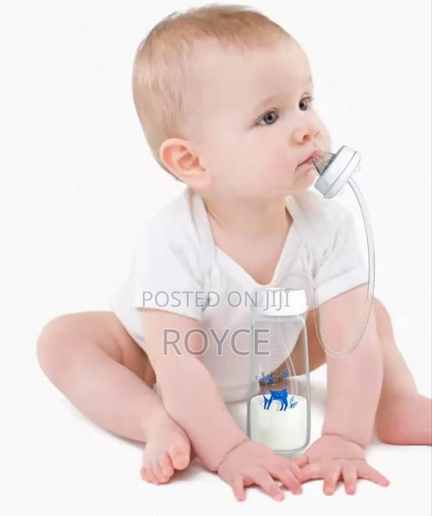 Hands Free Feeding Bottle - thumbnail 10