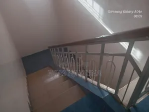 4bdrm Maisonette in Membley Estate for rent