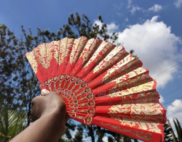 Vintage Ladies Fans - thumbnail 5